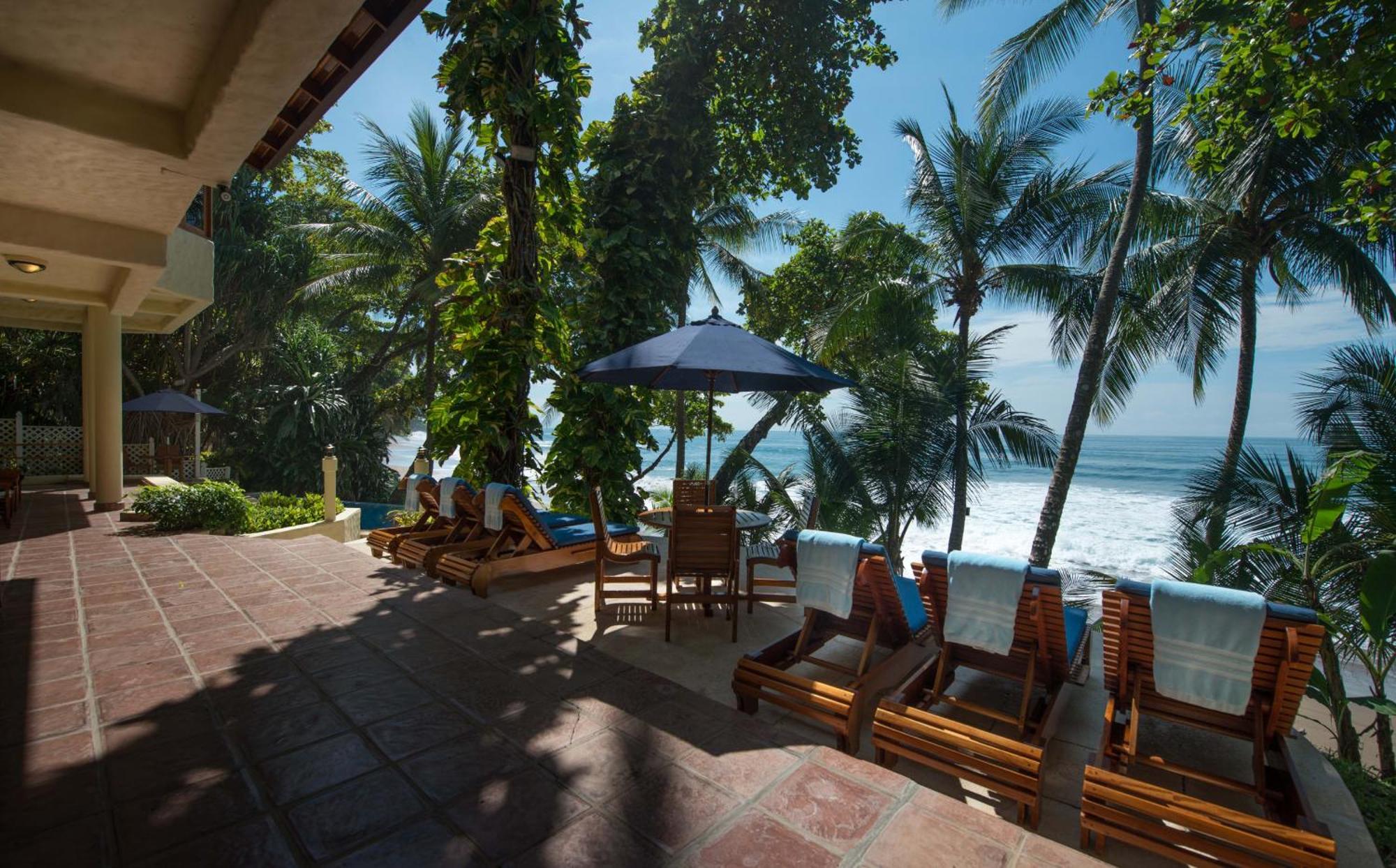 Elegant Costa Rican Villa With Oceanfront Infinity Pool Río Grande Exteriör bild